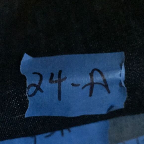 LEVIS, cropped skinny, NWT, size 11,. 30 waist, great style - Picture 14 of 14